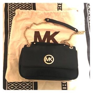 ❗️LOWEST ❗️Michael Kors navy leather handbag