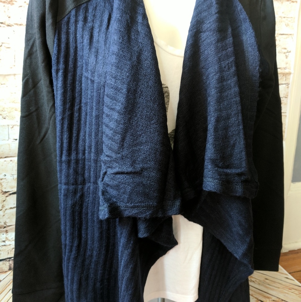 Navy Black Waterfall Cardigan Color Block - Picture 4 of 8