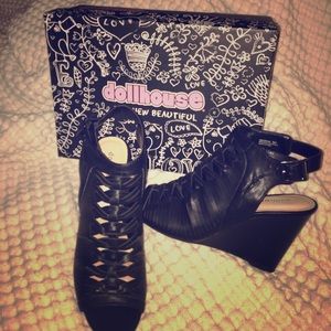 Wedge Shoes, Black