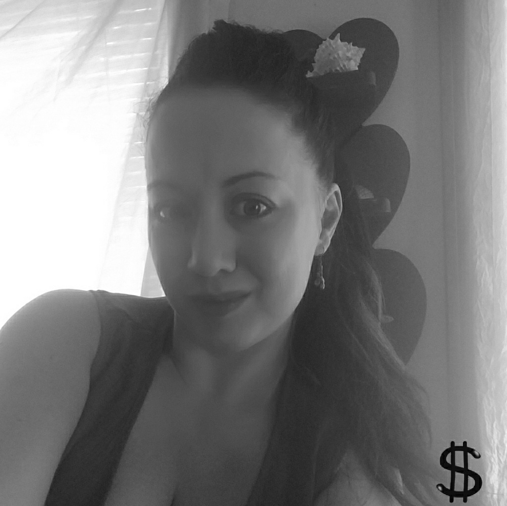 Meet your Posher, Mandy