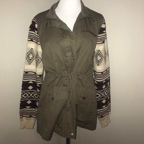Miss Daisy Jackets & Blazers - EUC 🌵 Army Green Jacket Drawstring Waist Pockets