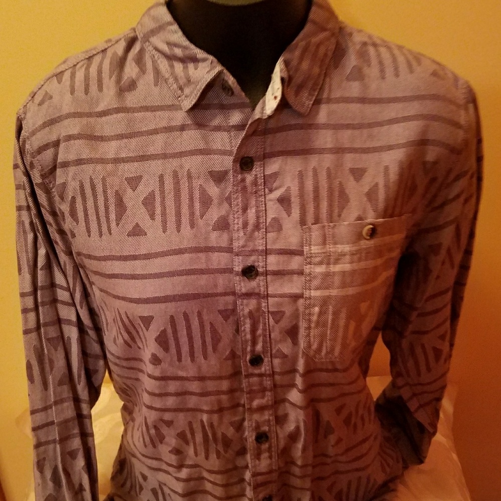 Modern Amusement button down shirt, Men's M