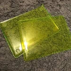 Yellow MacBook Pro case!  💻