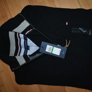 Nwt blue tommy sweater
