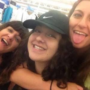 Meet your Posher, Donna