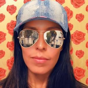 Meet your Posher, Eva