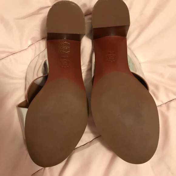 {8.5} Tory Burch Mule Silver Metallic Sandal - Picture 5 of 6