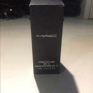 Mac Studio Fix Fluid Foundation