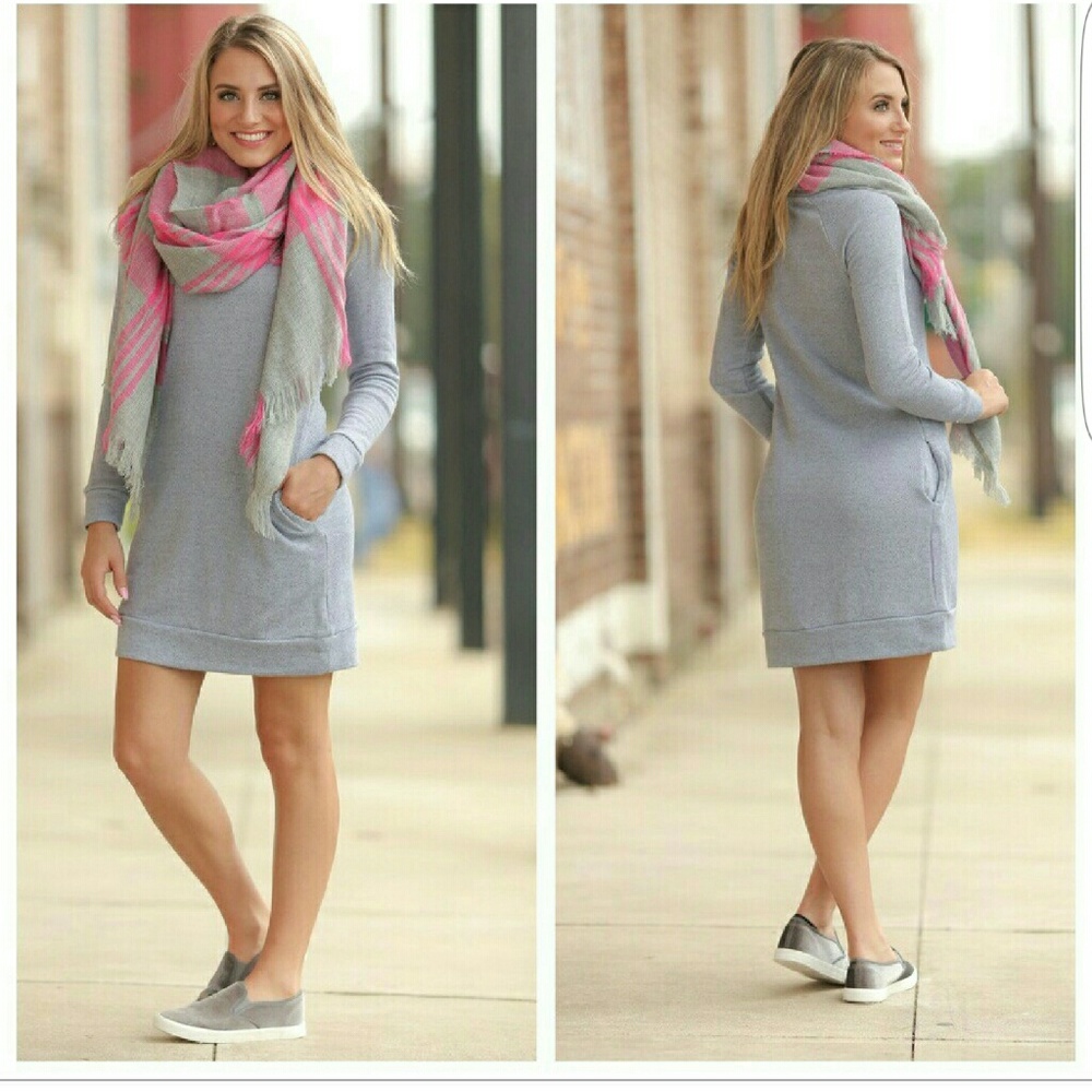 *** New Fall Find*** Sweatshirt Dress