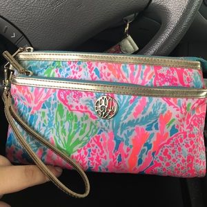 Lilly Pulitzer clutch purse