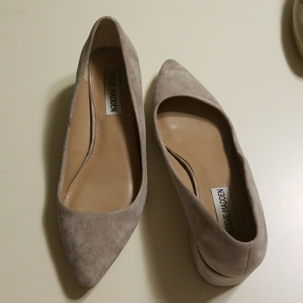Chunky low heel