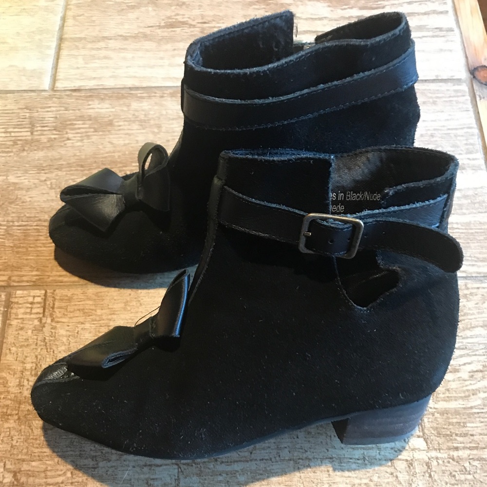 Joyfolie Dalia size 12 girls black ankle booties