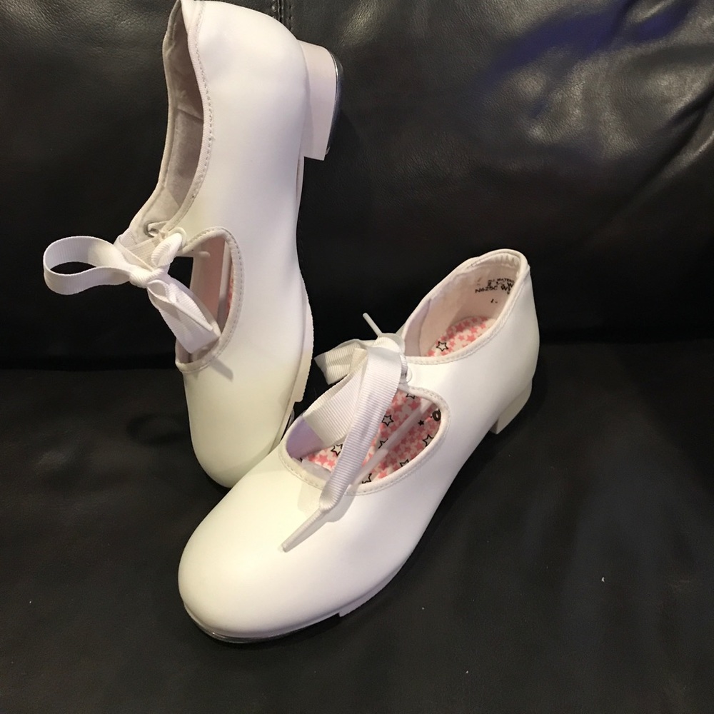 Capezio size 2.5wide Tap Shoes