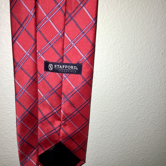 Stafford Essentials red and blue plaid tie - Picture 3 of 3