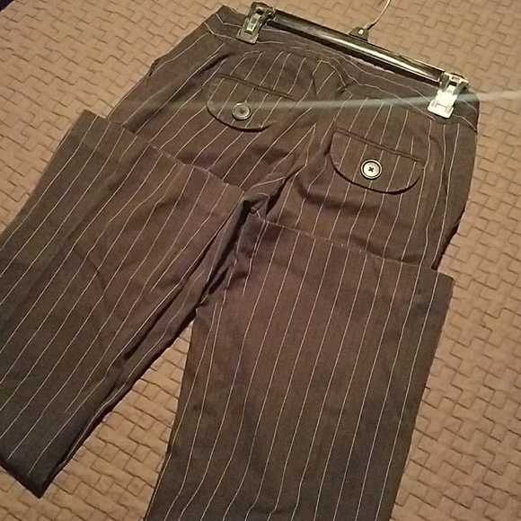 Dress pants - Picture 2 of 3