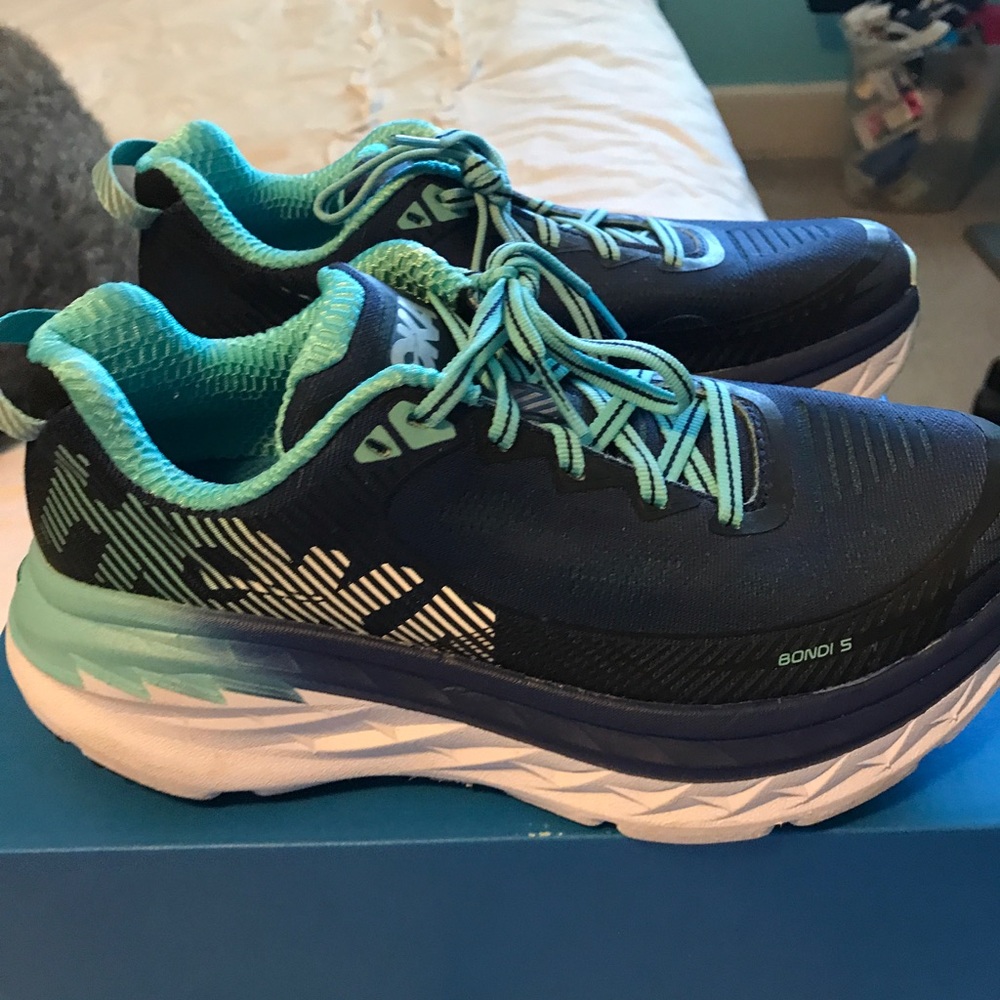 Hoka Bondi 5 running shoes