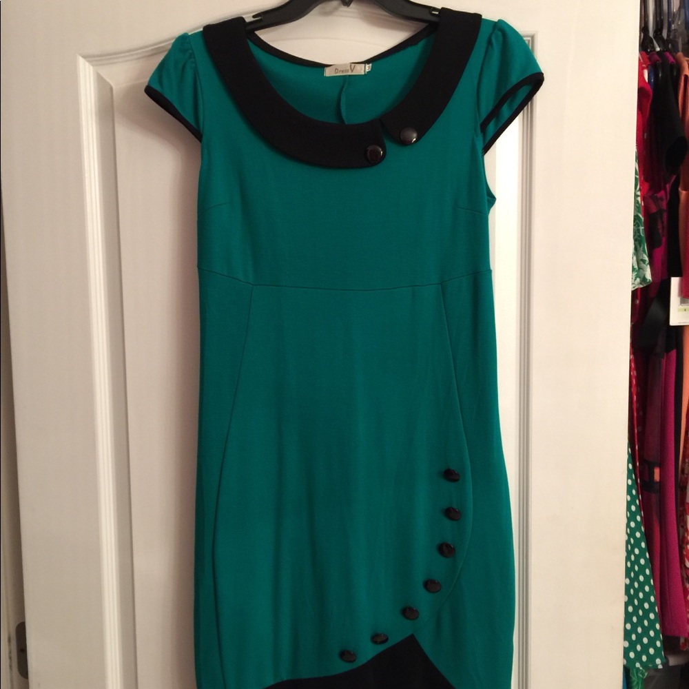 Cap Sleeve Ruffled Bottom Dress