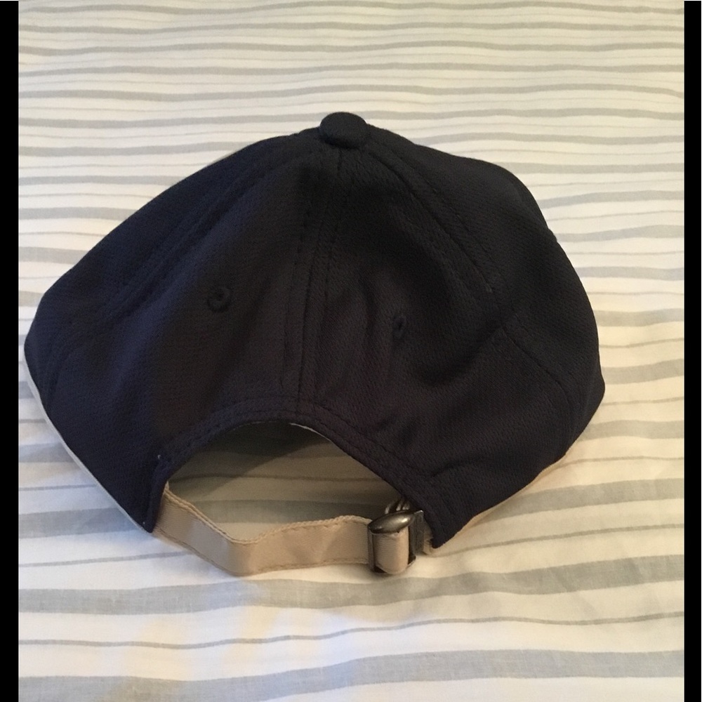 Nintendo Baseball Cap - Picture 4 of 7
