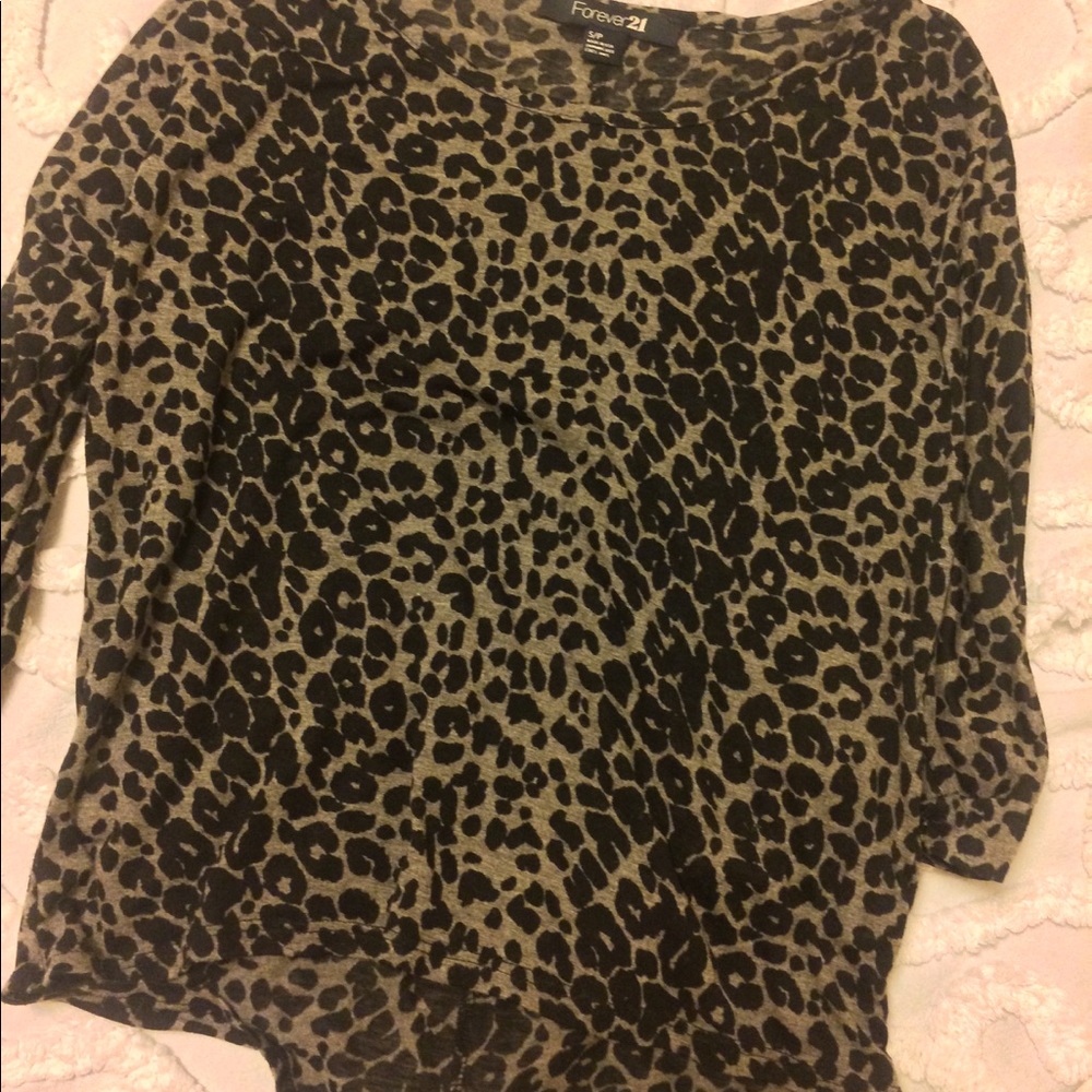 Cropped Forever 21 cheetah top