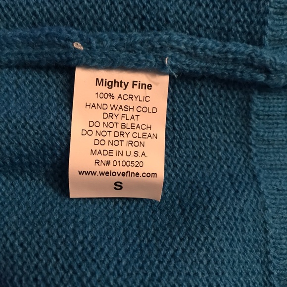 Hello Kitty Knit Sweater - Picture 4 of 5