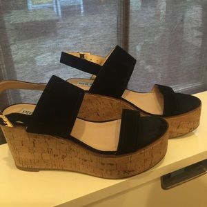 Steve Madden Black Wedges