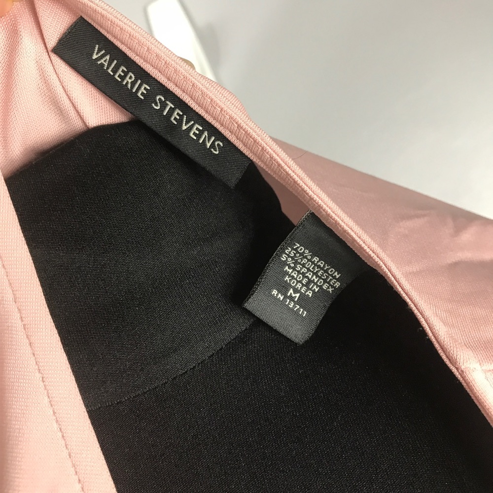 Nwot Valerie Steven Faux wrapped top Medium - Picture 5 of 6