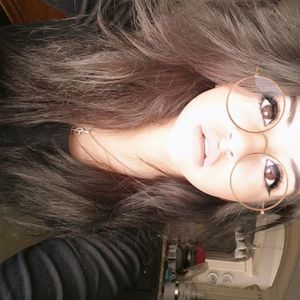 Meet your Posher, Lilly