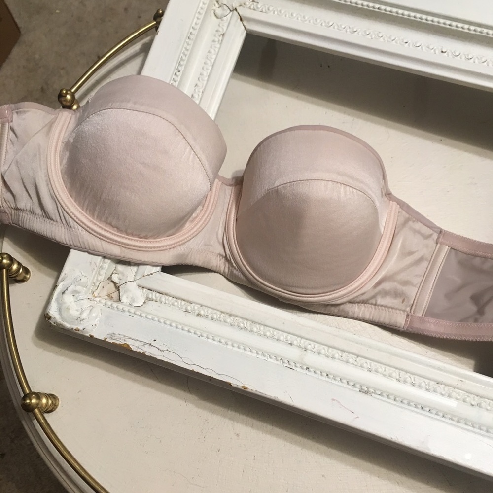 Couture strapless bra