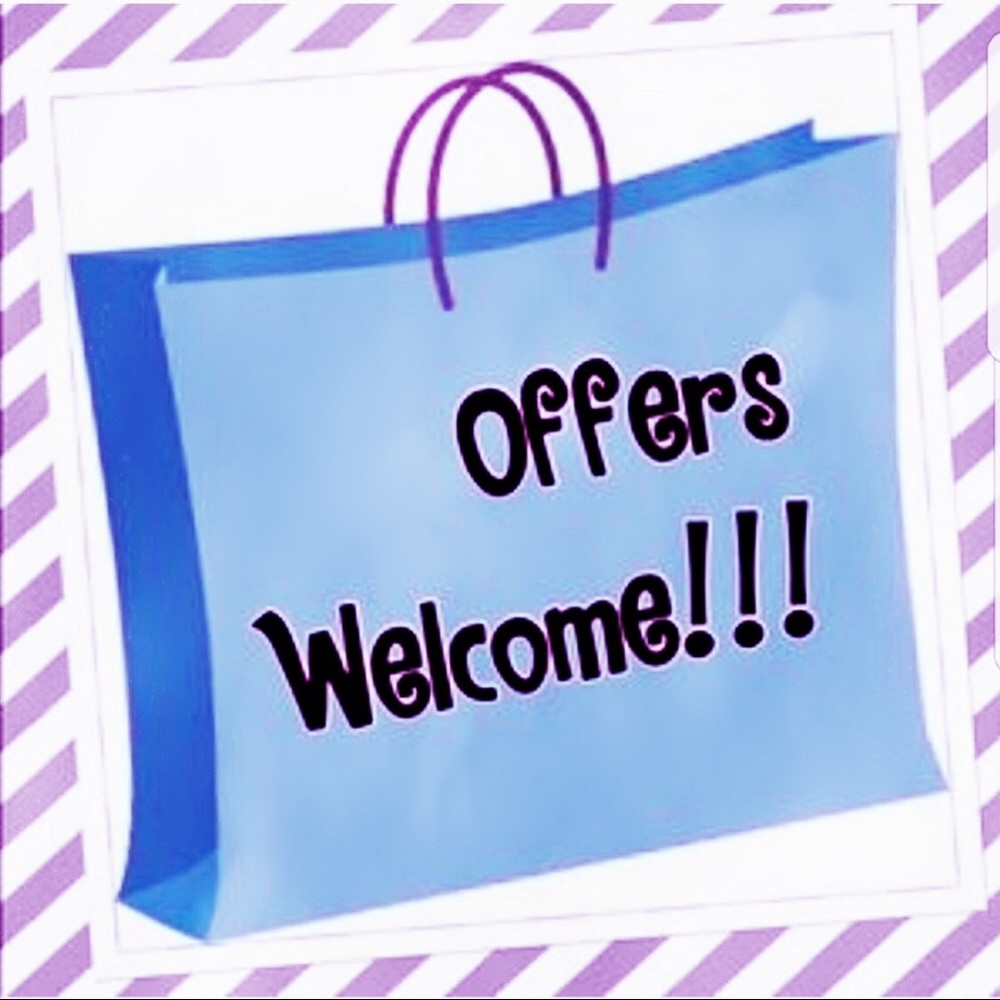 💕All reasonable offers welcomed and considered 💕