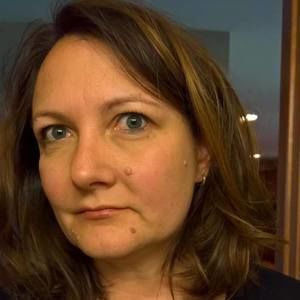 Meet your Posher, Angela