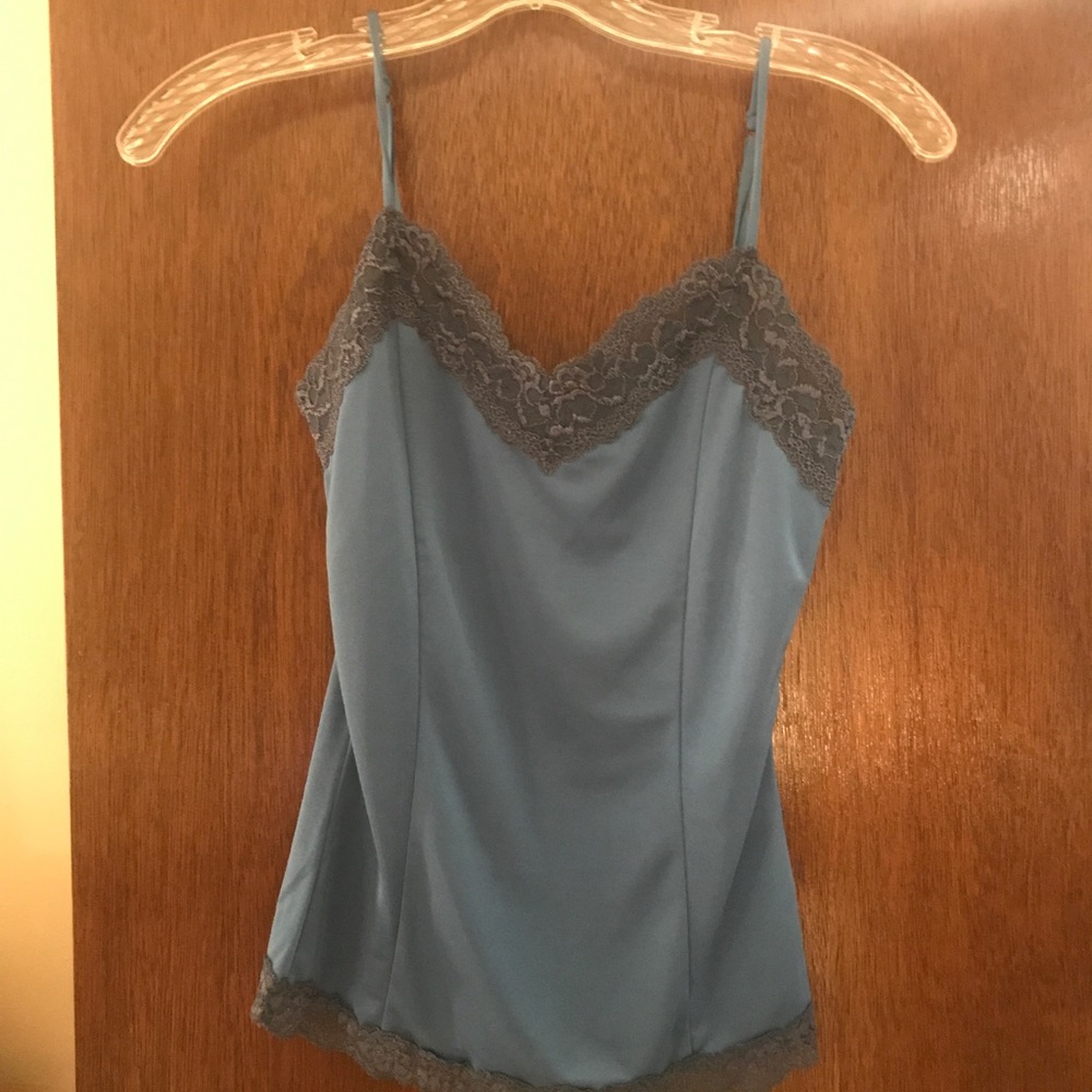 Blue lace trim tank top