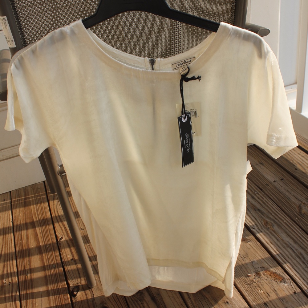 LUCKY BRAND white suede back zipper t shirt