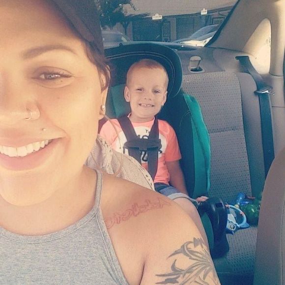 Meet your Posher, Tarah - Picture 1 of 1