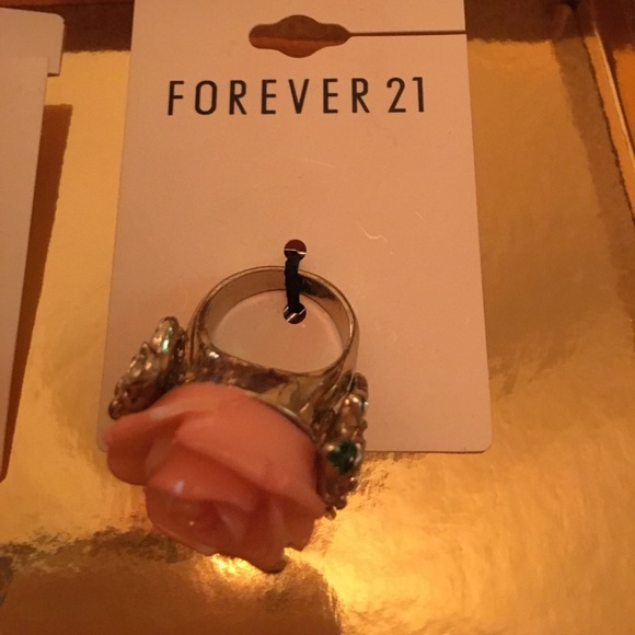 🌸🌸Ring Bundle🌸🌸 - Picture 4 of 4