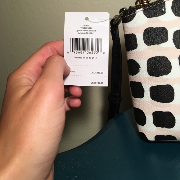 Kate spade purse, brand new - Picture 2 of 2