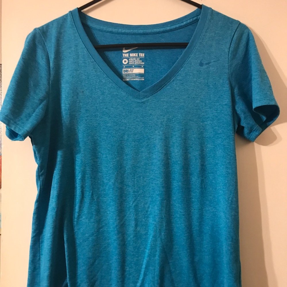 Nike tee