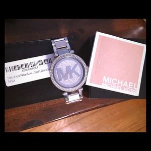AUTHENTIC MICHAE KORS WATCH