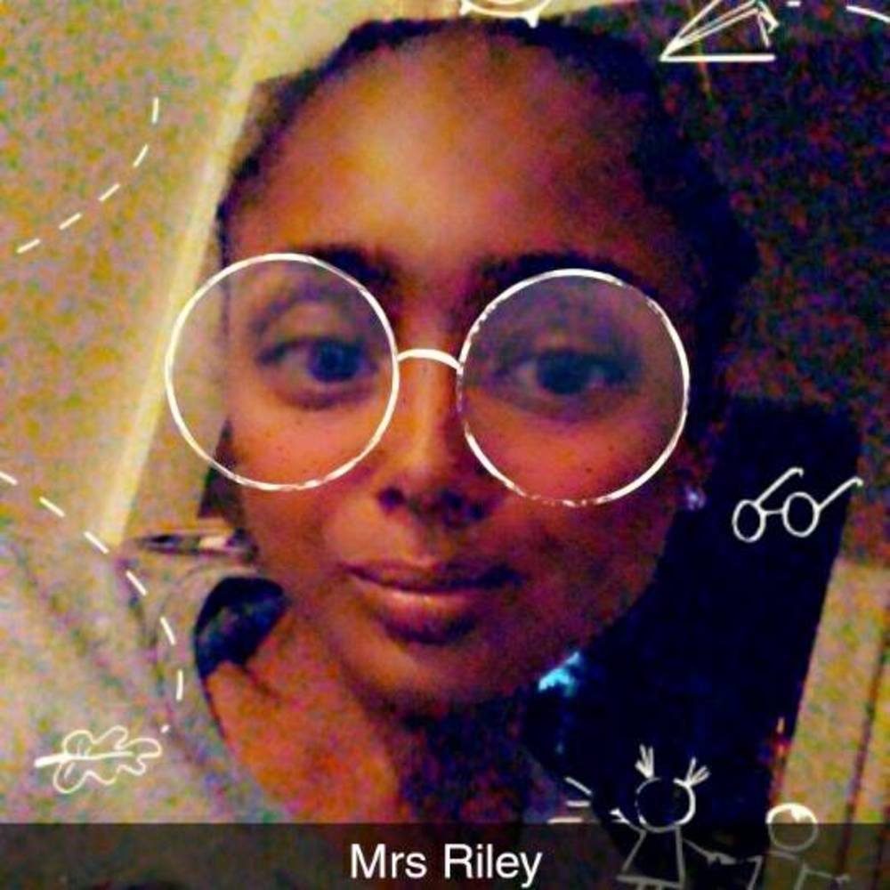 Meet your Posher, Deborah