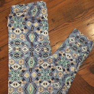 Derek Heart leggings