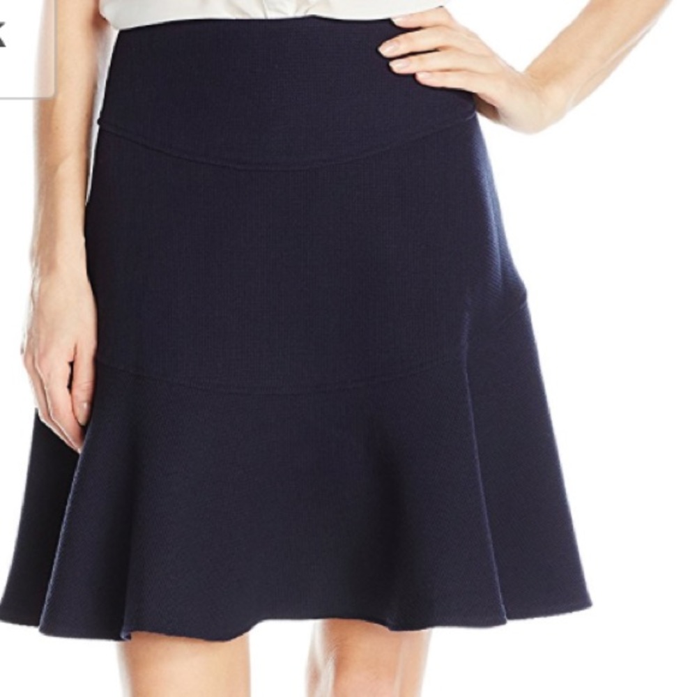 Ivanka Trump Women’s Trumpet Texture Skirt NWT