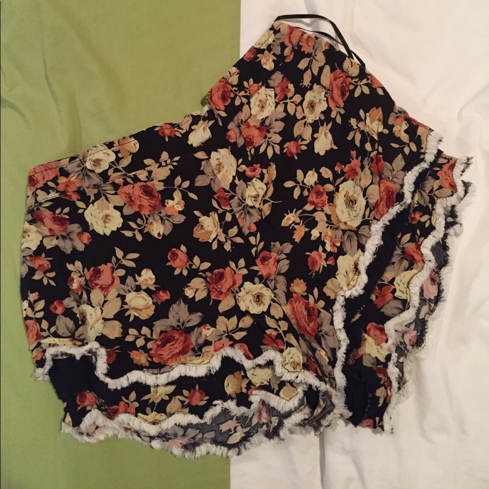 Floral knit shorts.