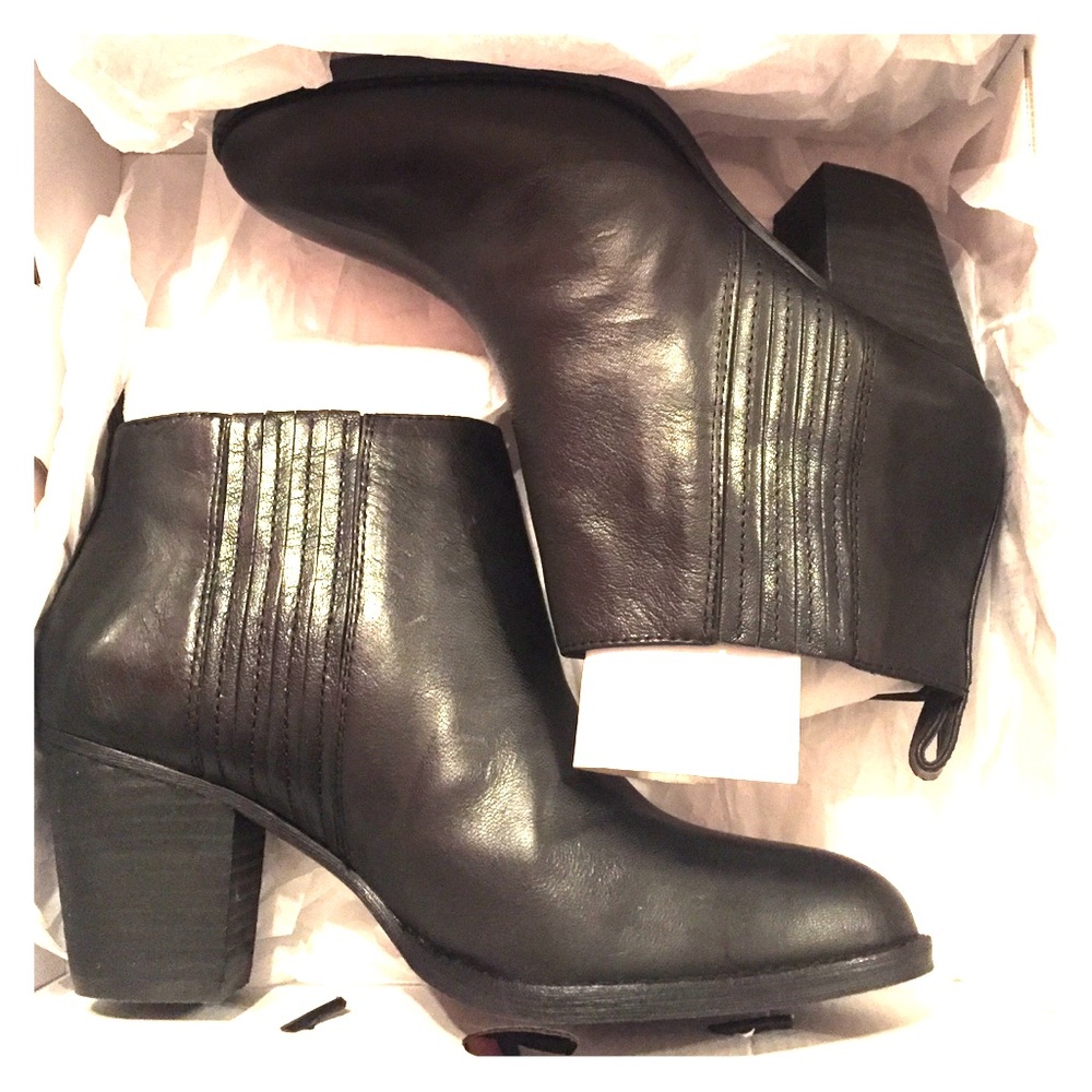 NWT Nine West Black Boots, Suze 7 1/2 👢