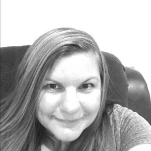 Meet your Posher, Alison