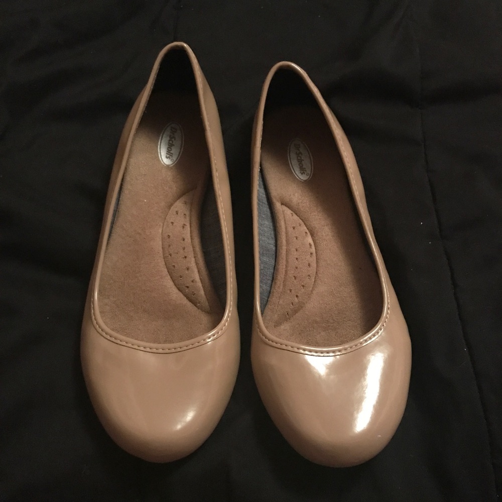 Friendly Flats by DrScholls