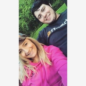 Meet your Posher, Leeanna