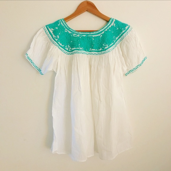 Gorgeous Handmade Blouse - Picture 3 of 4