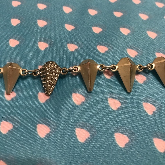 jewelmint gray goose bracelet - Picture 3 of 3