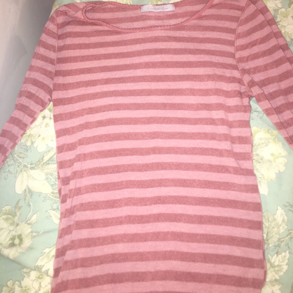 Charlotte Russe long sleeve t-shirt