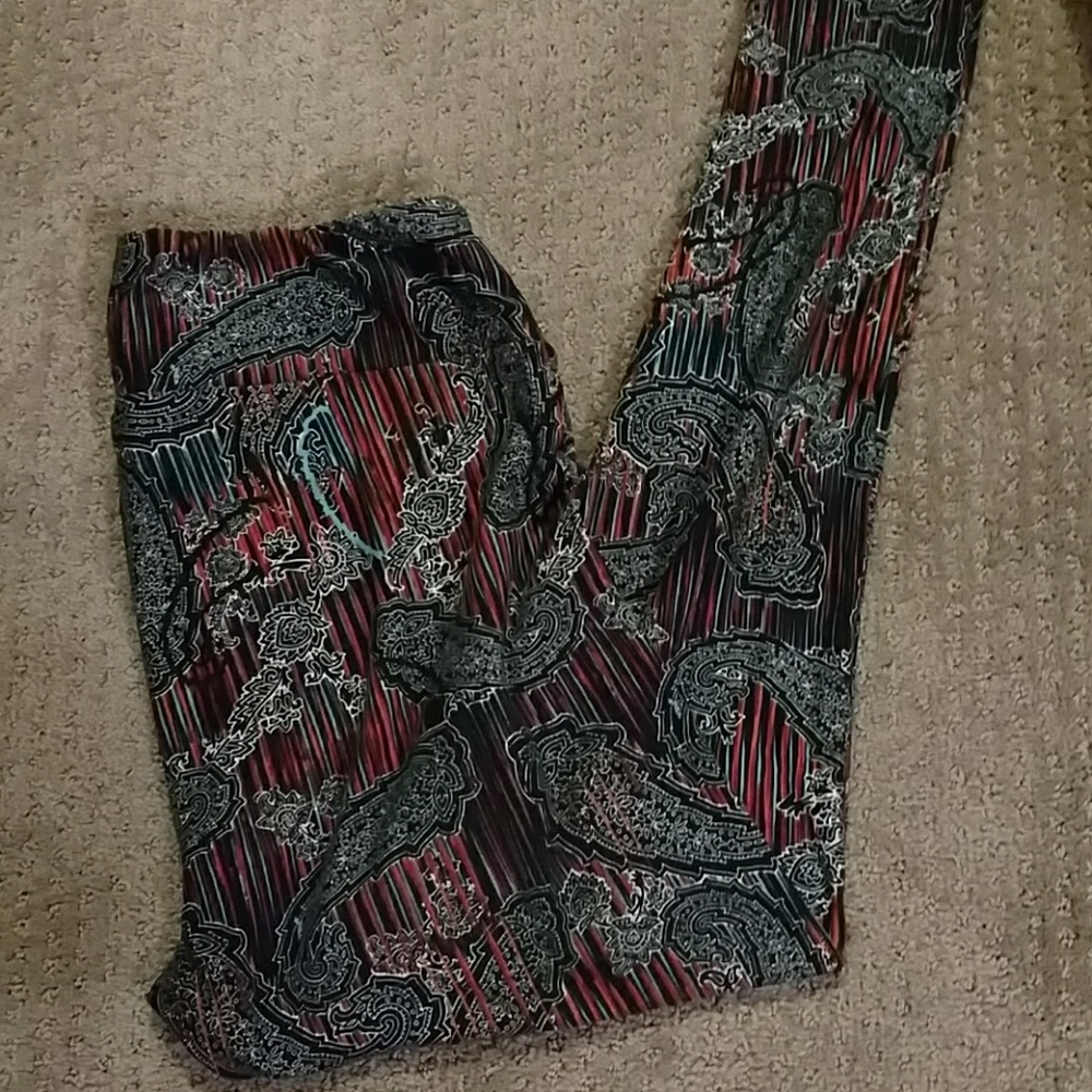 TC paisley and striped leggings
