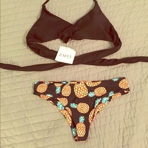 Pineapple bikini 👙